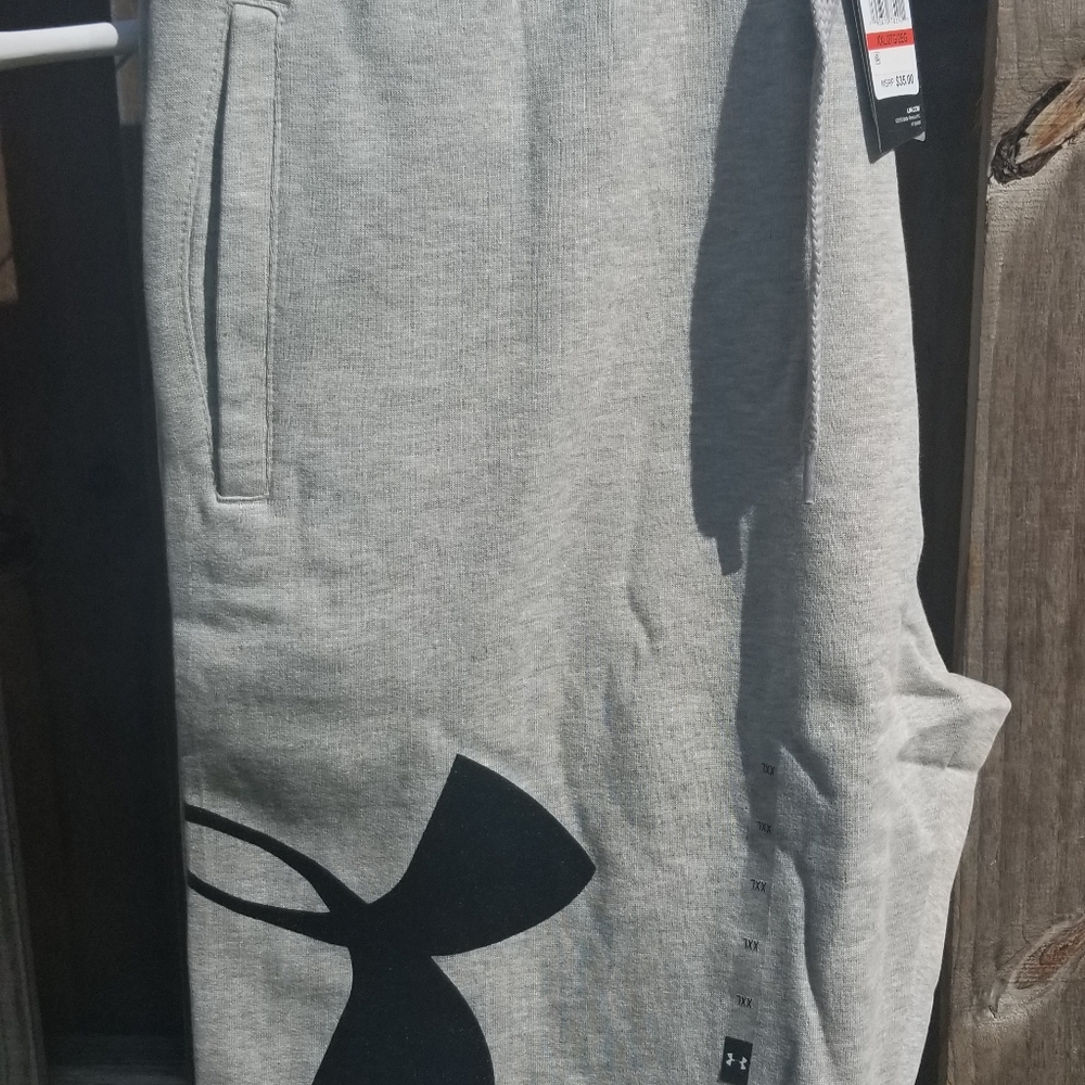 Under Armour Rival Fleece Logo Shirts